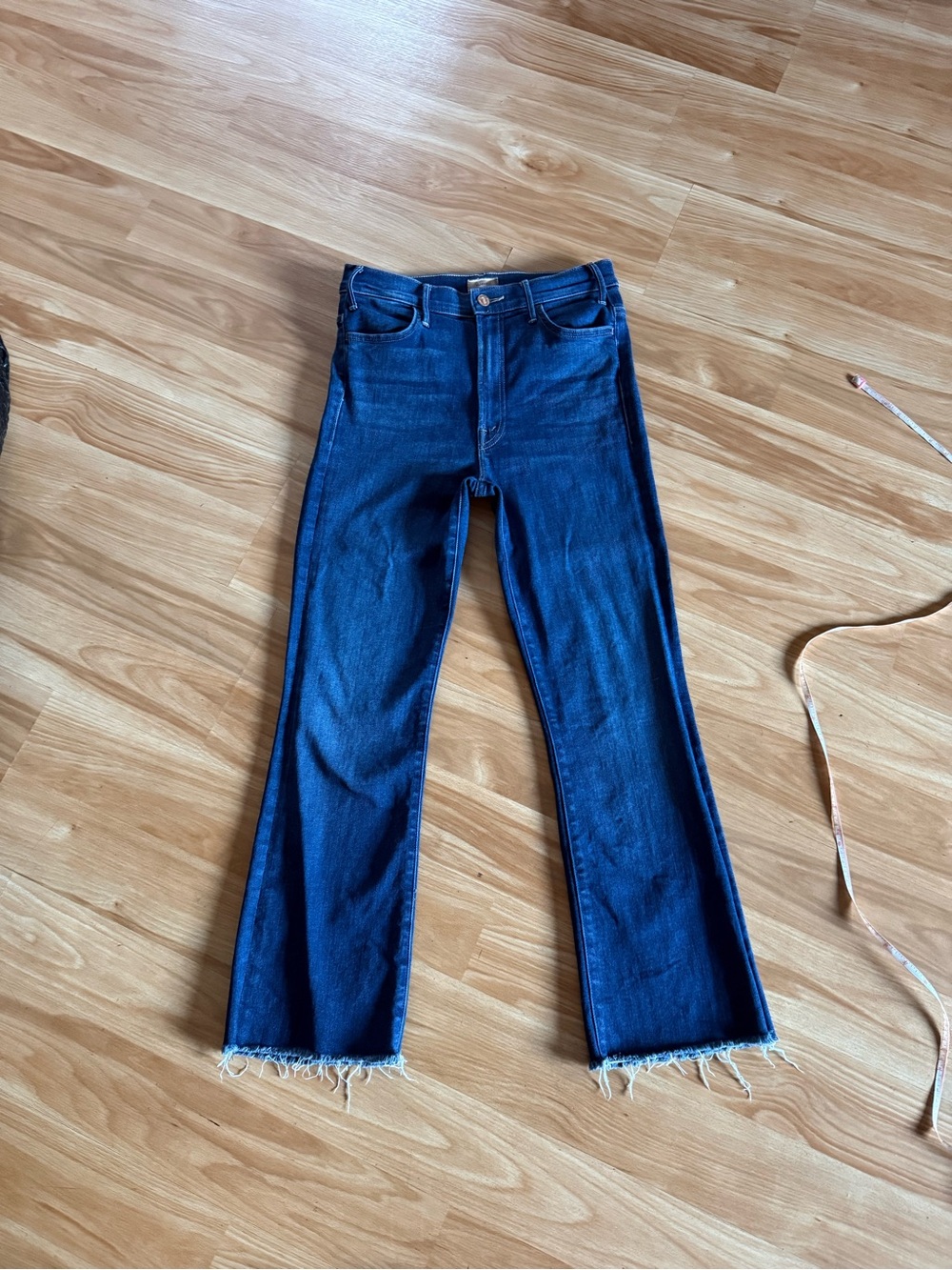 Awesome Mother Denim The Hustler Ankle Fray in Home Movies - Sz 27